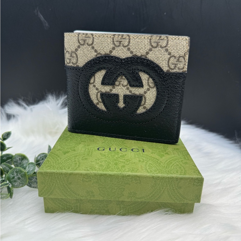 Gucci Interlocking G Men’s Wallet